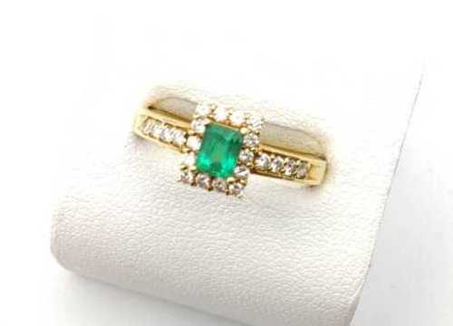 宝石買取 エメラルド 指輪 K18